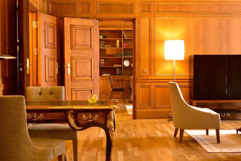 Pousada De Lisboa - Small Luxury Hotels Of The World Exterior photo
